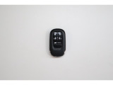 スマートキーはカバンの中やポケットに携帯するだけでドアロックの開閉・エンジンスタートが可能です!