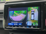 【マルチビューカメラシステム】専用のカメラにより、上から見下ろしたような視点で360度クルマの周囲を確認することができます☆死角部分も確認しやすく、狭い場所での切り返しや駐車もスムーズに行えます。