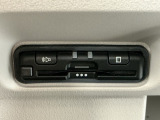 【ETC車載器】もはや必須アイテムのETCを搭載!高速道路のご利用時にとても便利!わずらわしい料金所での現金支払いが不要となりスムーズに通過できます♪