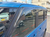 サイドバイザー