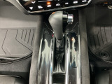 オートマチックシフトレバーは、手になじみ操作しやすい形状で安全運転にもつながります♪