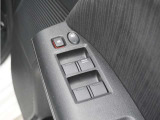 ◆パワーウィンドウスイッチ◆運転席から全席の窓の開閉操作を行うことが出来いつでも換気ができます!