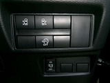 両側オートスライドドアで運転席からも操作出来ます。