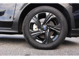 車両の内外装の状態は、第三者機関が発行している、「車両品質評価書」でも確認できます。お時間をいただきますが、傷の状態等を写真で個別にお送りすることもできますので、お気軽にお問合せください。