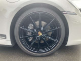 【GLIONグループ GSQUARE】の車輌をご覧頂き、誠にありがとうございます。お客様にピッタリなお車を弊社スタッフがご案内させて頂きます。