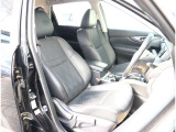 オートオークション会場より、ご希望のお車を一緒にお探し致します。