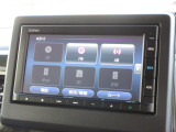 ナビゲーションは純正メモリーナビ(VXM-205Ci)を装着しております。AM、FM、CD、Bluetoothがご使用いただけます。初めて訪れた場所でも安心ですね!