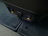 運転席と助手席には、シートヒーターが付いています。