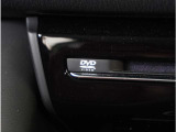 【DVD】DVD再生可能です。お好きな映画、ドラマ、アニメを車内でお楽しみください。