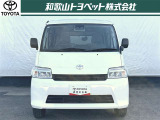 60項目5000部品が対象のトヨタディーラーだからこその安心。1年間走行距離無制限のロングラン保証付。別途有料で合計3年まで可。