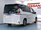 セレナ 1.2 e-POWER ハイウェイスターV 