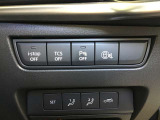 運転席右側に各種安全装備の切替スイッチがございます!!詳しくはスタッフまで。