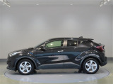 C-HR ハイブリッド 1.8 S LED エディション 