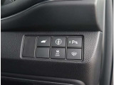 自社で車検を行う事が出来る検査ラインも完備しており、リバーサイド内で車検と法定点検・整備が完結します。