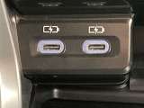 USB Type-Cポートがついています。