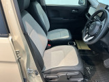 フィット性も良く、楽な運転姿勢を保てます。
