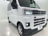 フォグランプ装着車です。暗い夜道の車両前方を明るく照らします