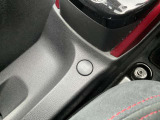 ドライブモードのスイッチが付いています。