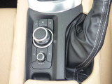 Apple Carplay、Android Auto、Bluetooth、AM/FMラジオ、USBオーディオに対応しています。いつでもお好みの音楽を楽しめます。