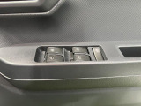 今お乗りのお車の価値が気になる方は、お気軽にお声がけください。査定士の資格を持ったスタッフが、丁寧に査定いたします