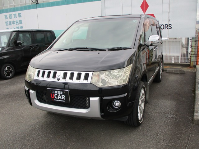 デリカD:5 2.4 G プレミアム 4WD 
