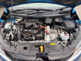 駆動用モーターとインバータが鎮座するパワーユニットルーム