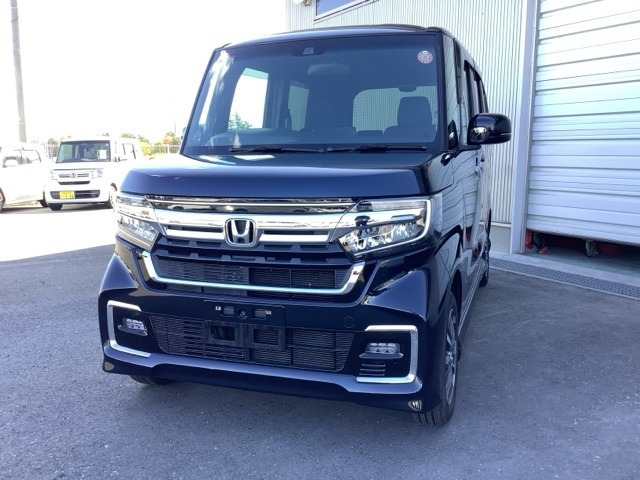 ホンダ N-BOXカスタム 