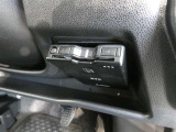 ETC車載機です。高速・有料道路の料金をキャッシュレスでスムーズに通過できます。