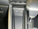 シフトレバー廻りのスイッチ類