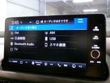 Bluetooth、AM、FM、スマートフォン接続ができます。