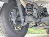 お車を安心してお乗りいただく為には、足回りの定期点検が欠かせません。サービスサポート(有償保証)では無料点検もご提供しており、安心のカーライフをお過ごしいただけるサポート体制が整っています。