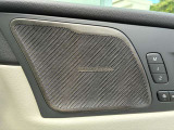 Harman/Kardonプレミアムオーディオ搭載。600W/14スピーカー+サブウーファーにより臨場感のある音場を体感出来ます。