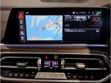 純正HDDナビはワイド画面で視認性も良く、2画面切り替えetc機能も充実しております。