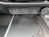 【運転席操作部】運転に役立つ機能ばかり!快適なドライブにしてくれること間違いなし!!