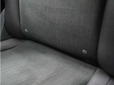 ◆ISOFIX◆シートベルトいらずでチャイルドシートと固定金具を連結するだけでガッチリ固定できます。