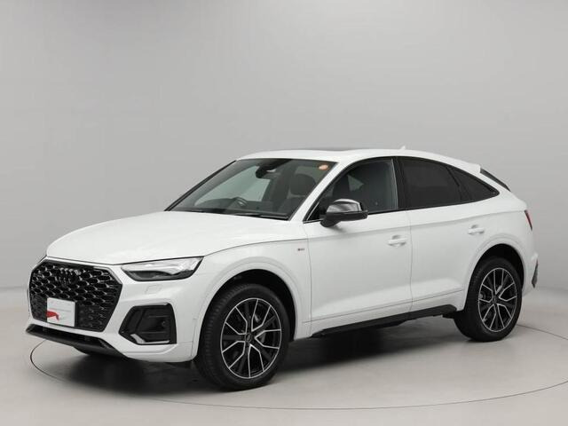 アウディ Q5スポーツバック 