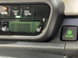 【シートヒーター】運転席、助手席にはシートヒーターが装備されております。これからの季節には嬉しい装備です!