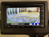 リアカメラ付で、後方をナビ画面で確認。車庫入れも安心です。もちろん、バックギアと連動しています。