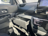 大小さまざまな収納ボックスございますので車内をスッキリ整頓可能です。