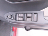当社では全車、納車前にサービス工場で12ヶ月点検相当の整備を実施しております。そこで確認された不具合箇所は修理しておりますのでご安心下さい。