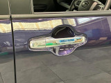 品質へのこだわり!フロアマットやシートなど車内をキレイに清掃し、ニオイや汚れなどを徹底的にクリーニングしてもらっております。室内はピカピカです☆