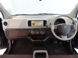 見通しのよいすっきりとした視界で、誰でも運転しやすいです。運転のしやすさは疲れにくさにも繋がりますよ♪