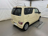 走りにこだわりながら収納力も持ち合わせたお車です。荷物を載せて軽快なドライブを楽しめますよ♪