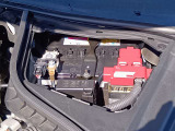 ◎ご購入いただきましたお車は弊社整備工場にて納車前点検整備として法定12ヶ月点検(車検整備付き販売車は車検整備)を実施。エンジンオイル・エレメント交換を行い※、ご納車いたします(※除く電気自動車)。