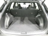 U-Carの販売だけでなく自動車保険、携帯電話の販売も行っております。