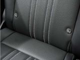 ◆ISOFIX◆シートベルトいらずでチャイルドシートと固定金具を連結するだけでがっちり固定できます。