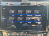 「ディスカバープロ」。高い操作性に加え、App-Connect対応でスマートフォン連携も可能(有線接続)ナビや各種機能を快適に操作できます。