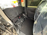 ☆お車についた傷やヘコミ、事故の修理もハヤシにお任せください。自社鈑金工場で修理ができますの安心です☆