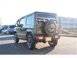 車の性能、装備品の品質、走行テストなどお客様に「徹底した安心」を届ける為、仕入から納車まで最大9回の品質検査を行い、当社独自の基準にクリアした車両のみ販売。中古車は第三者品質評価書全車両取得済