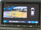バックカメラ装着済!後退時、画面で後方の視界をサポートします。